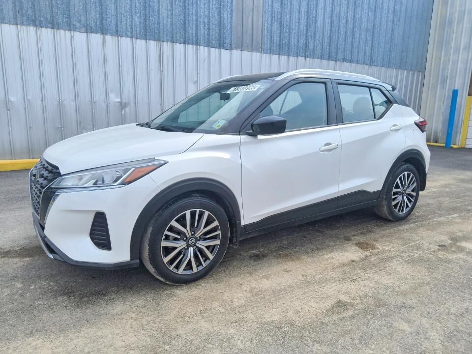 2021 NISSAN Kicks