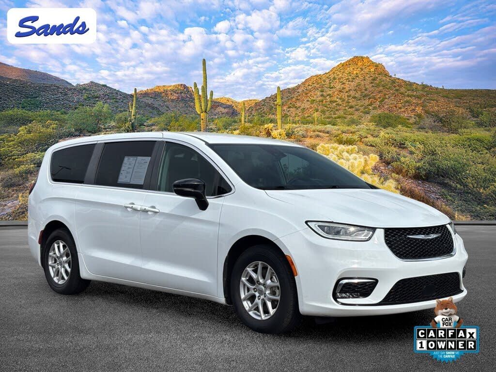 2024 CHRYSLER Pacifica