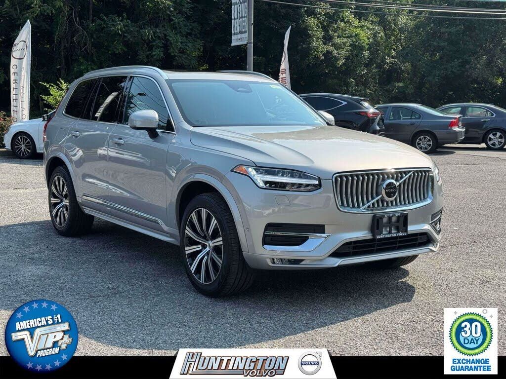 2023 VOLVO XC90
