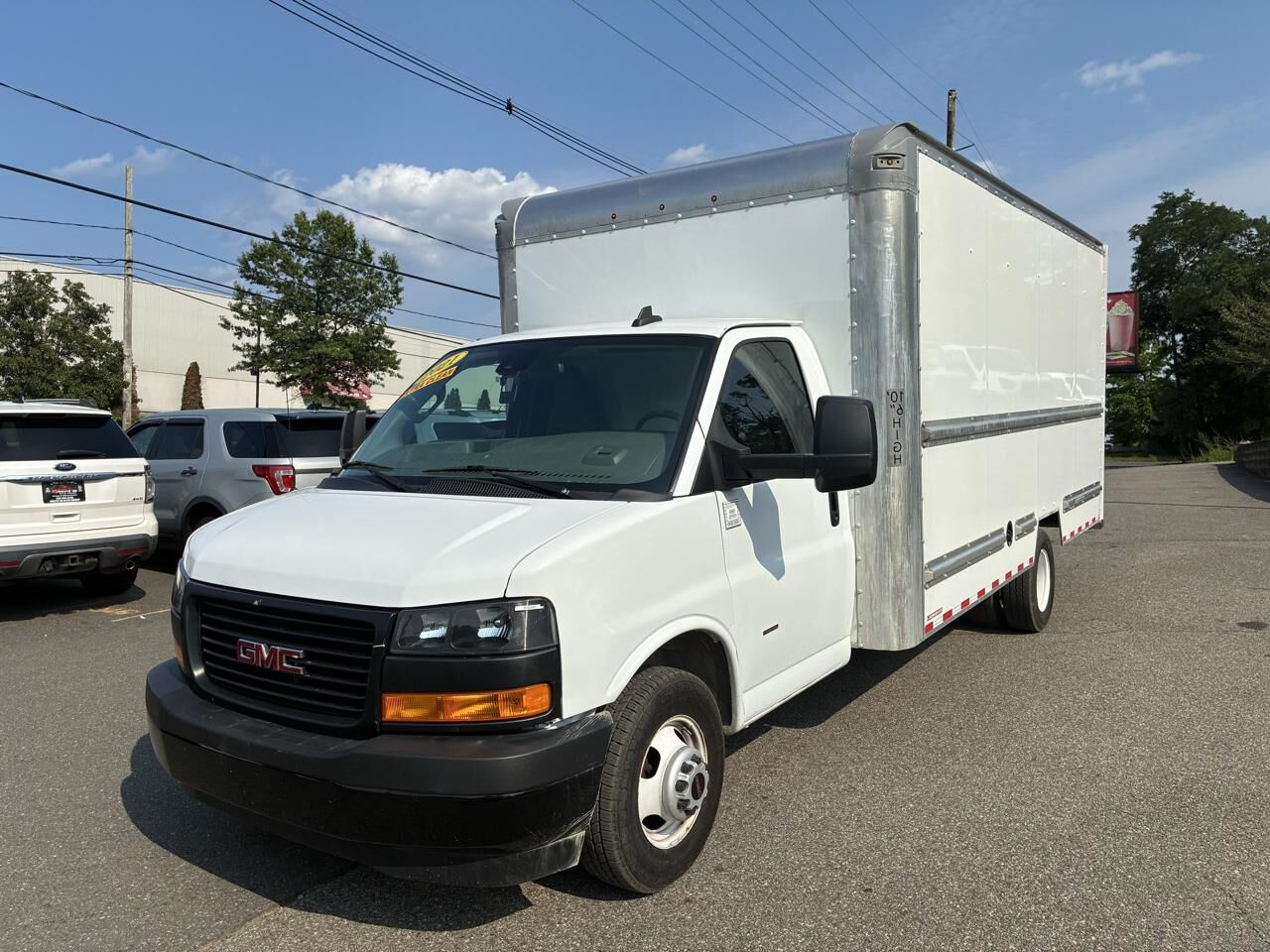 2021 GMC Savana