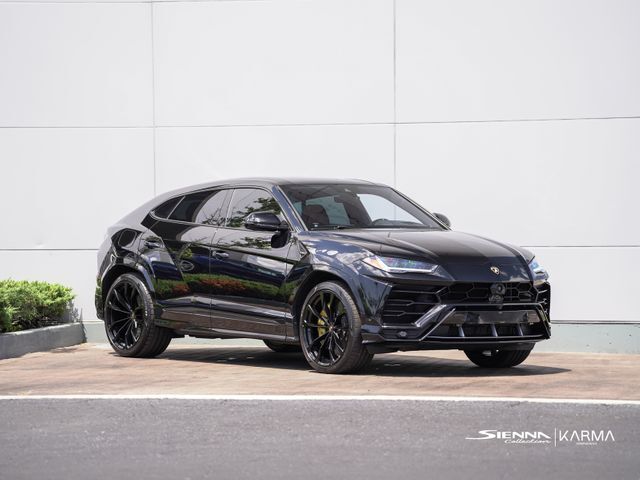 2020 LAMBORGHINI URUS