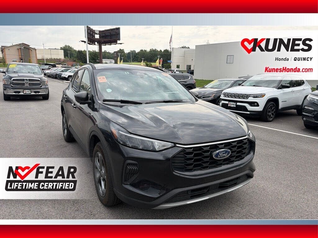 2025 FORD Escape