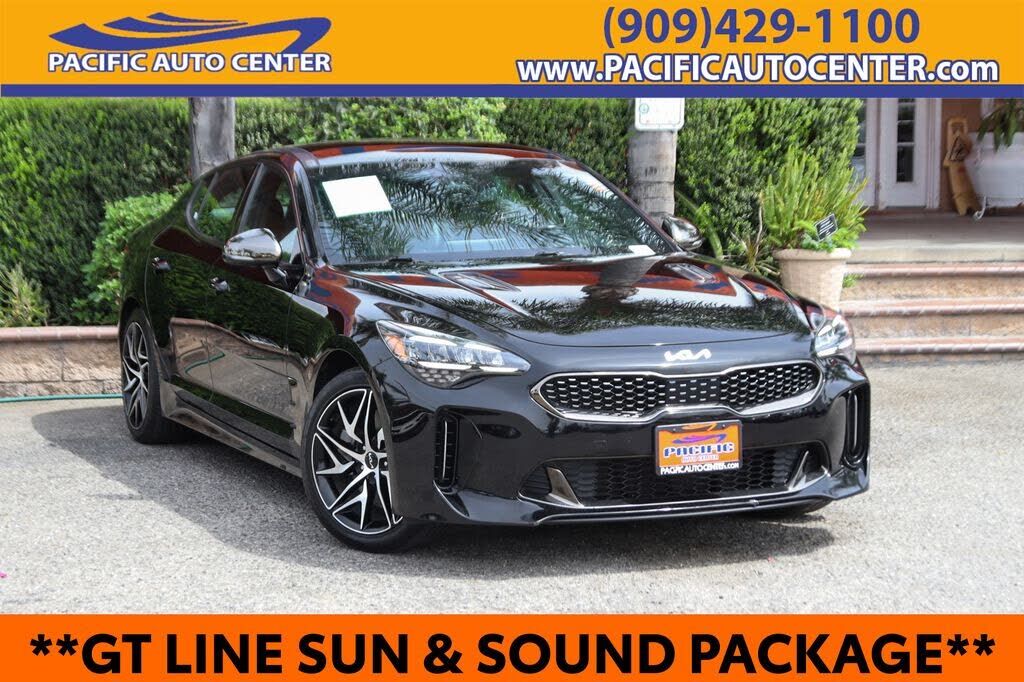 2023 KIA Stinger