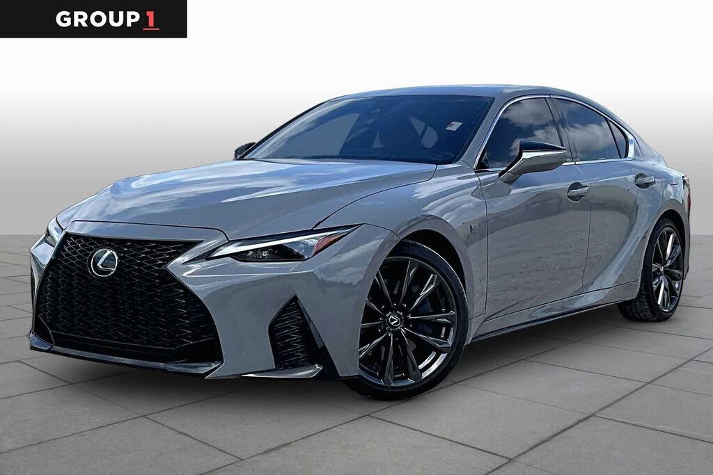 2025 LEXUS IS