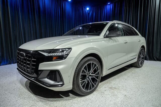 2022 AUDI SQ8