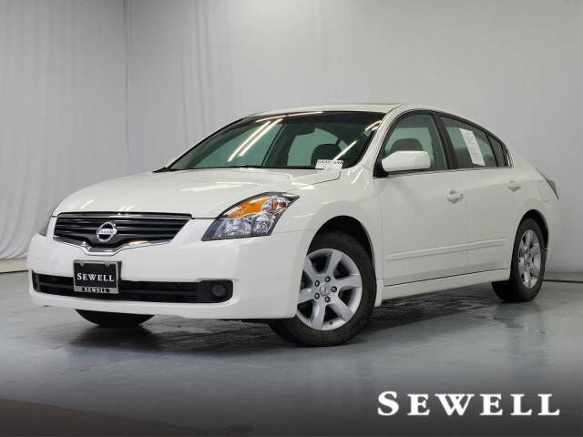 2009 NISSAN Altima