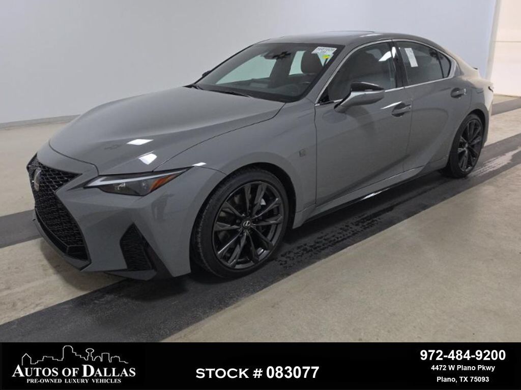 2025 LEXUS IS