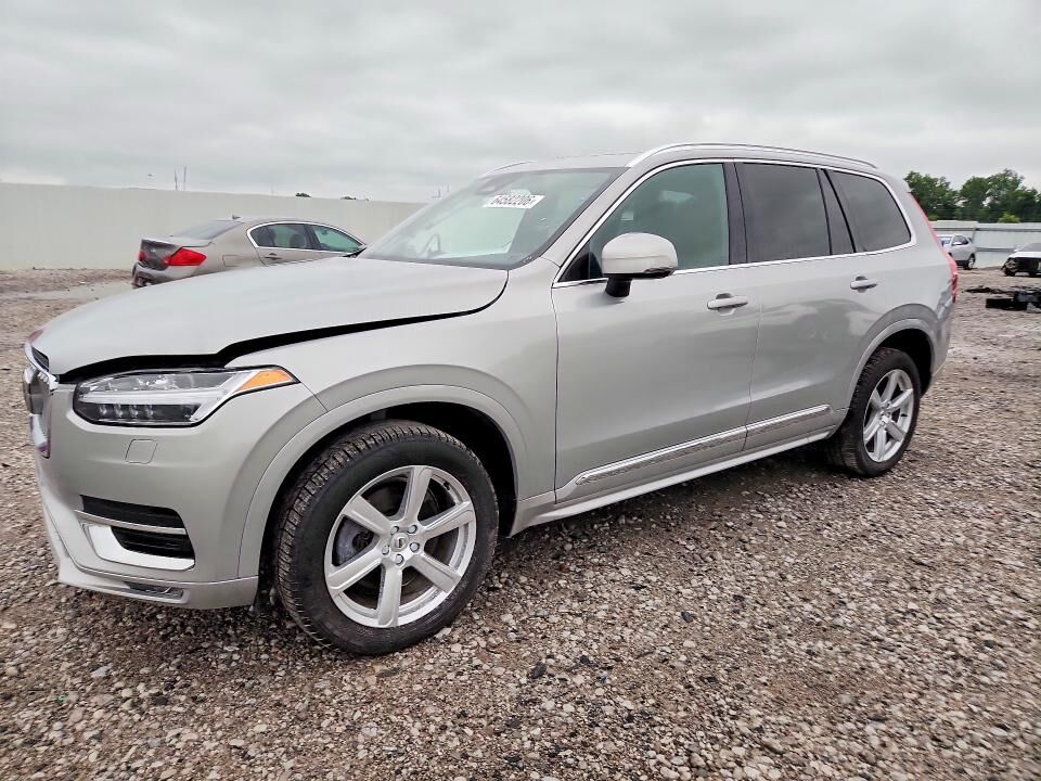 2024 VOLVO XC90