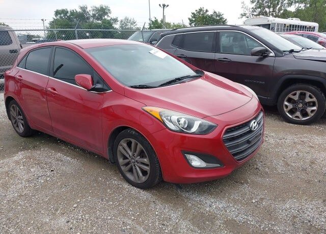 2016 HYUNDAI Elantra
