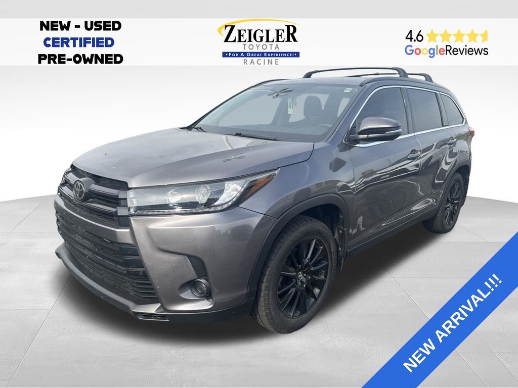 2019 TOYOTA Highlander