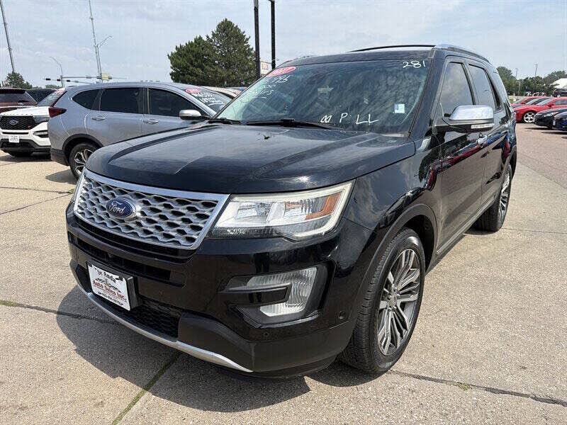 2017 FORD Explorer