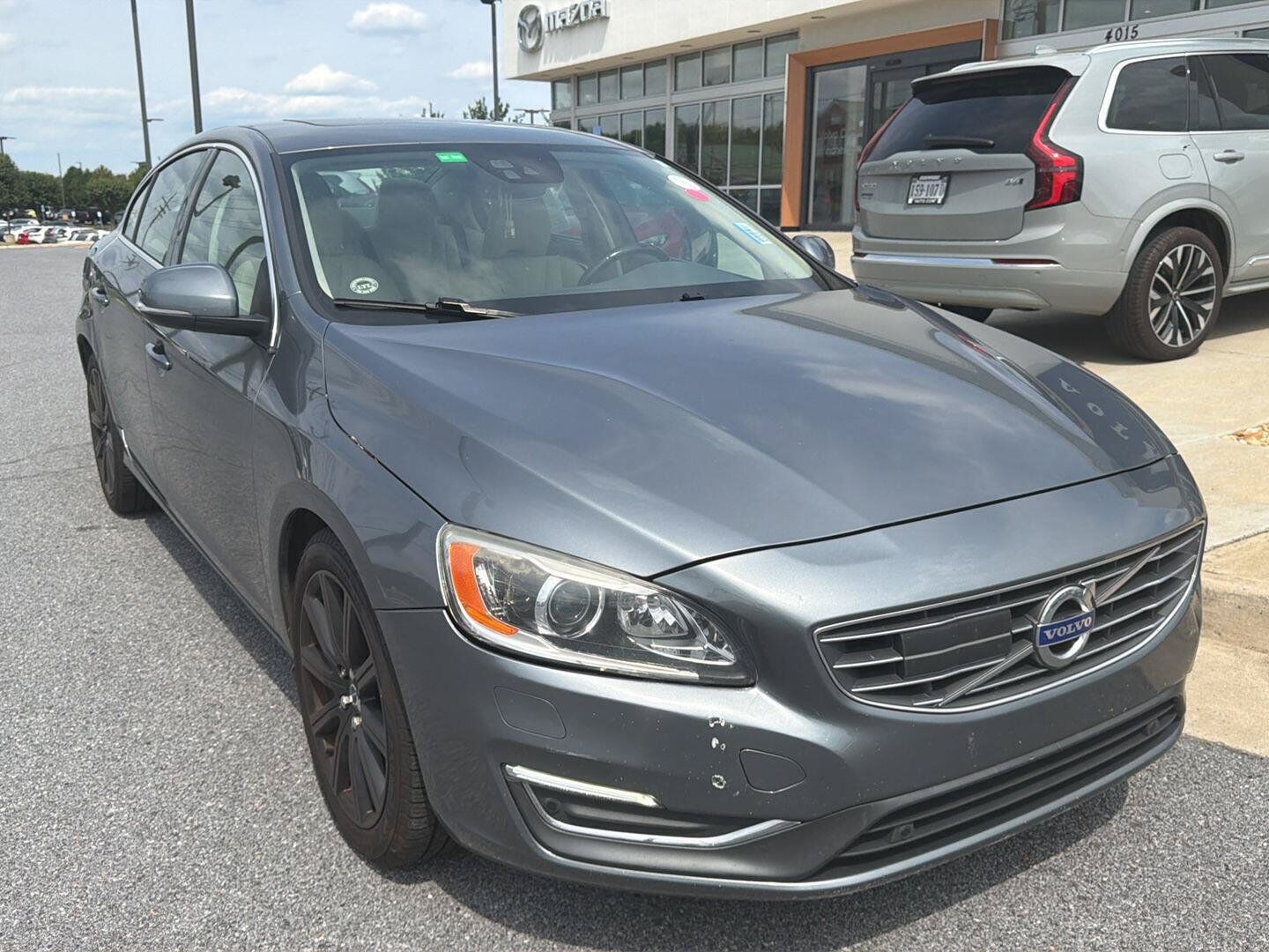2017 VOLVO S60