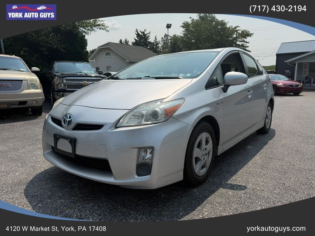 2011 TOYOTA PRIUS