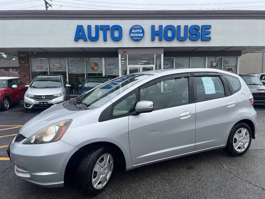 2012 HONDA Fit