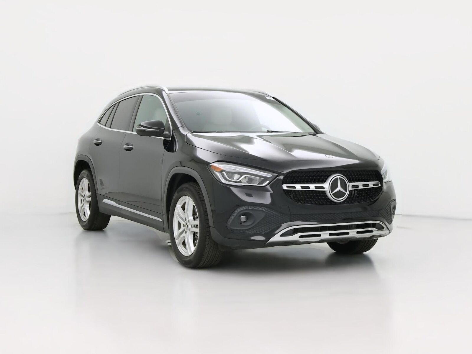 2023 MERCEDES-BENZ GLA-Class