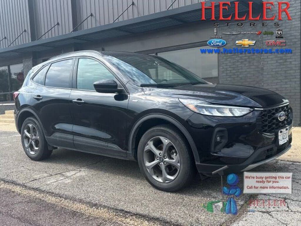 2025 FORD Escape