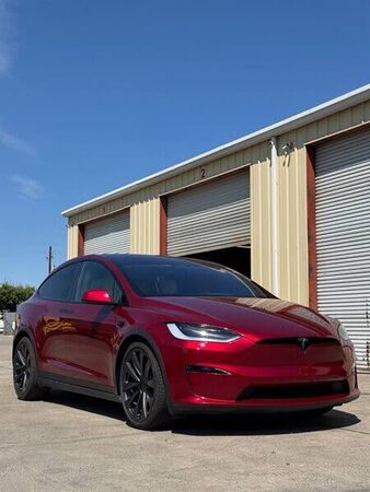 2025 TESLA Model X