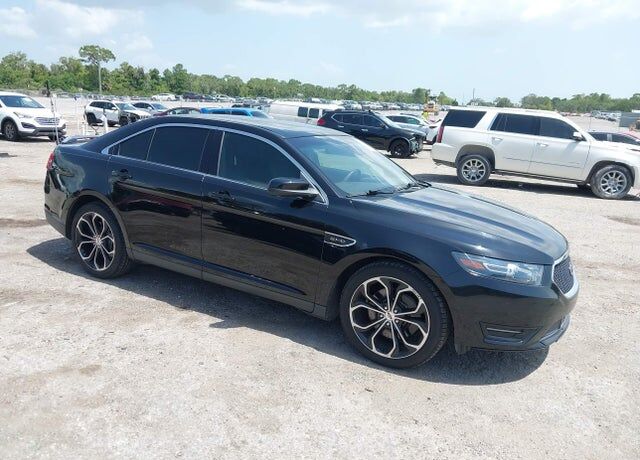 2017 FORD Taurus