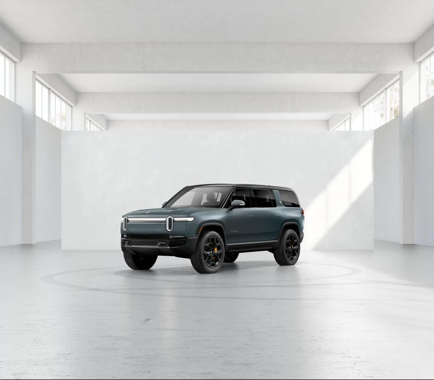 2026 RIVIAN R1S