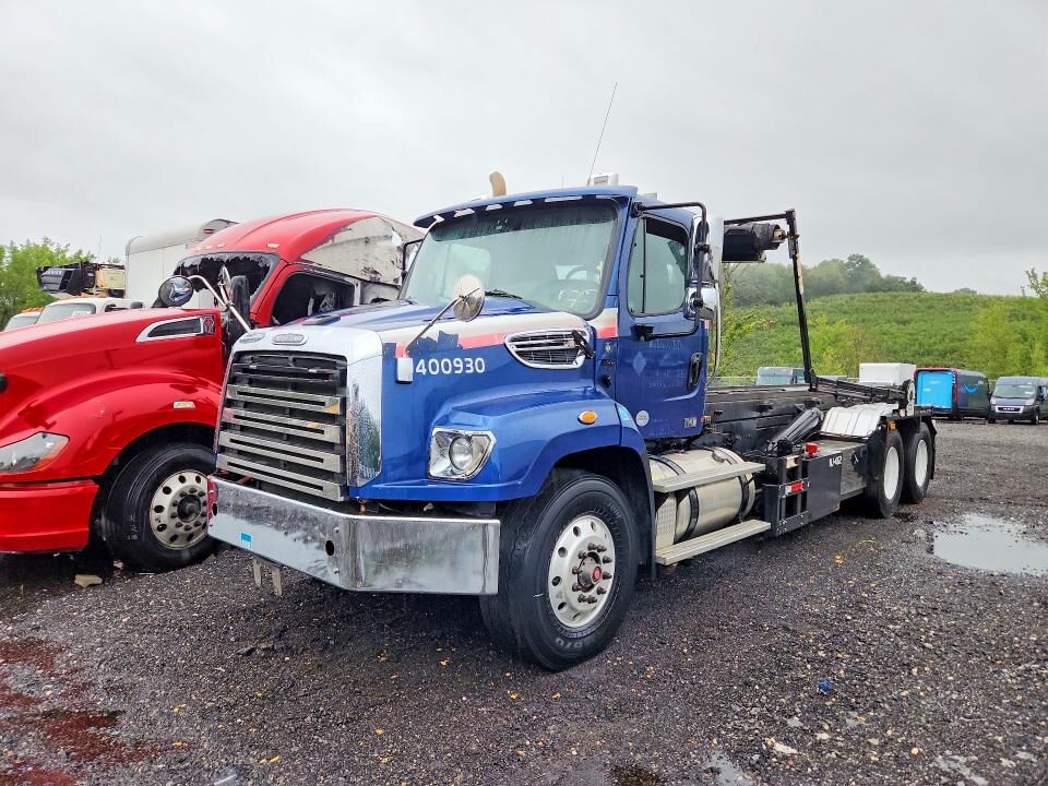 2016 FREIGHTLINER 114SD