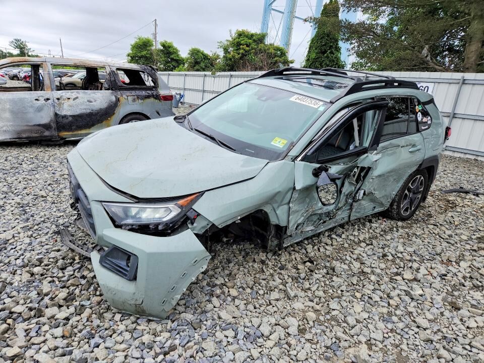 2019 TOYOTA RAV4