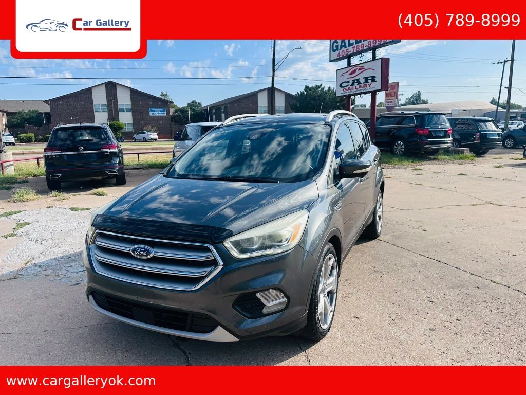 2017 FORD Escape