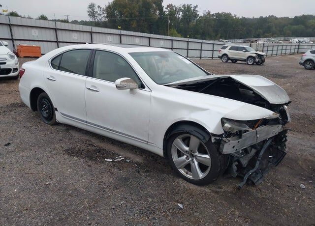 2010 LEXUS LS