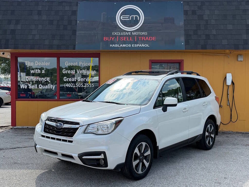 2017 SUBARU Forester