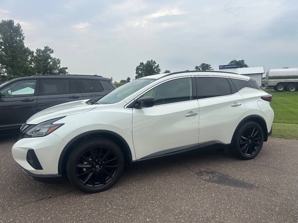 2023 NISSAN Murano
