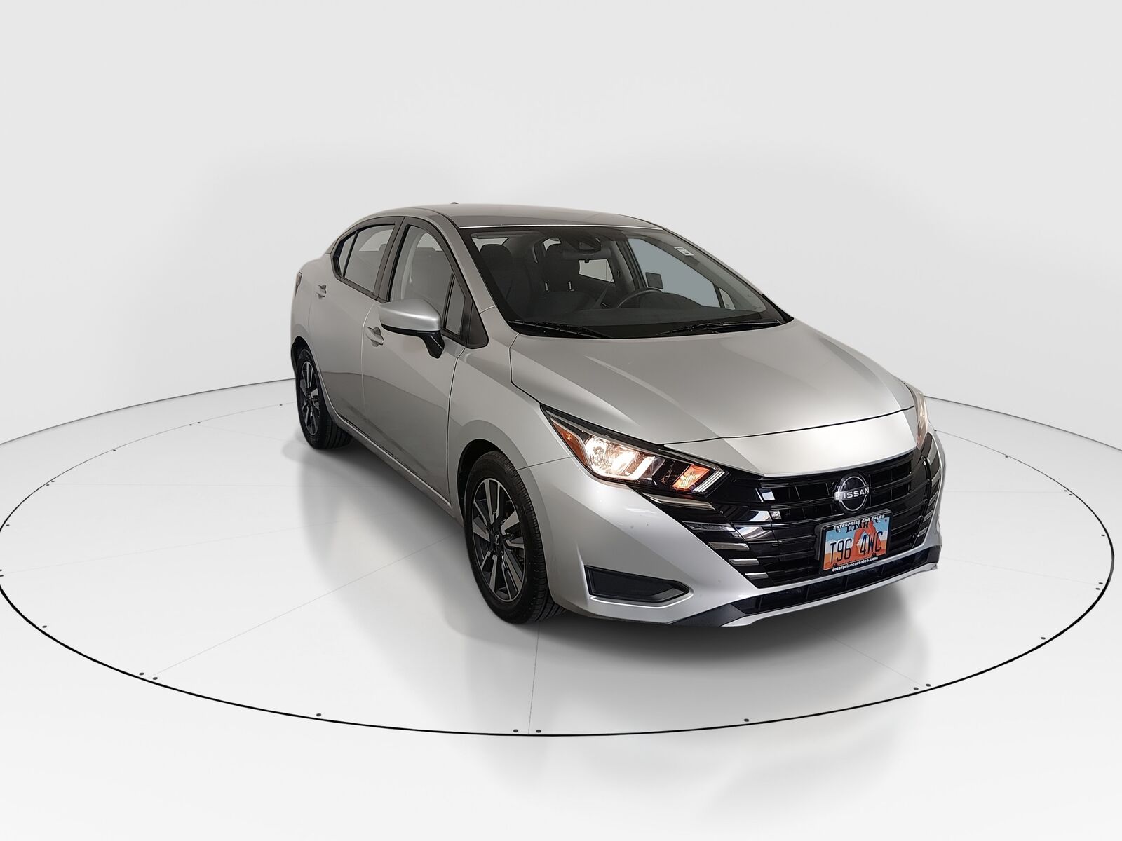 2024 NISSAN Versa