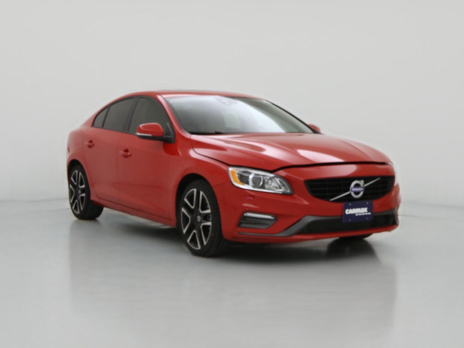 2018 VOLVO S60