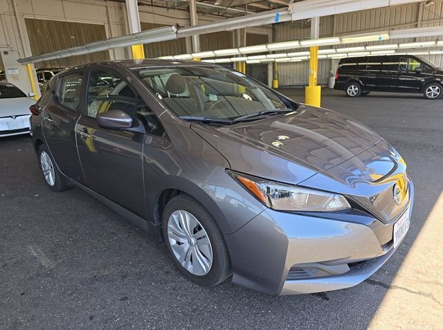2024 NISSAN Leaf