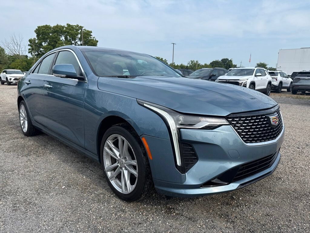 2023 CADILLAC CT4