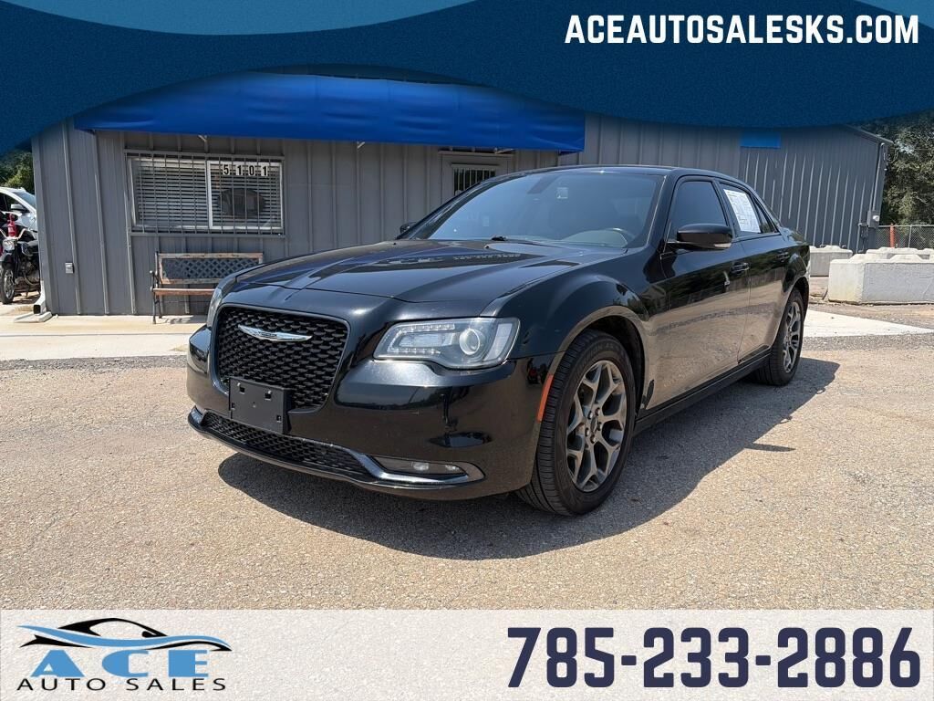 2017 CHRYSLER 300