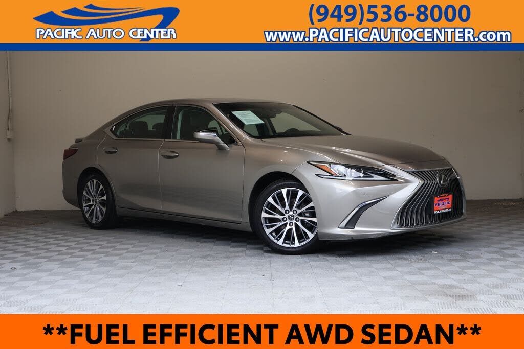 2021 LEXUS ES