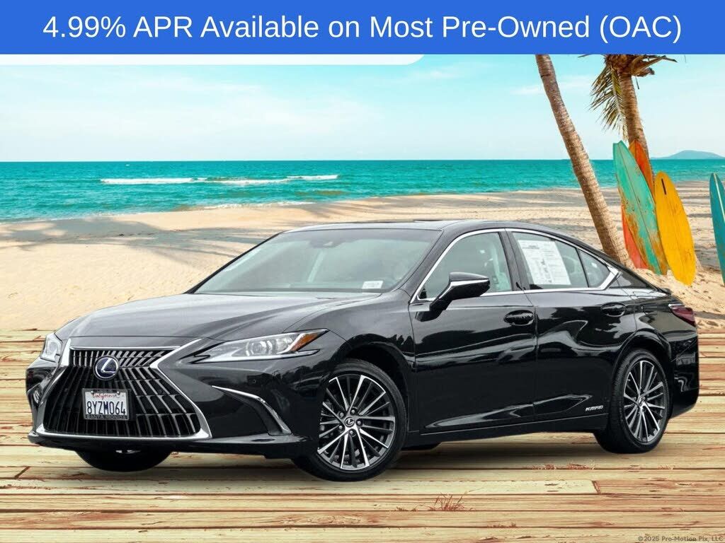 2022 LEXUS ES