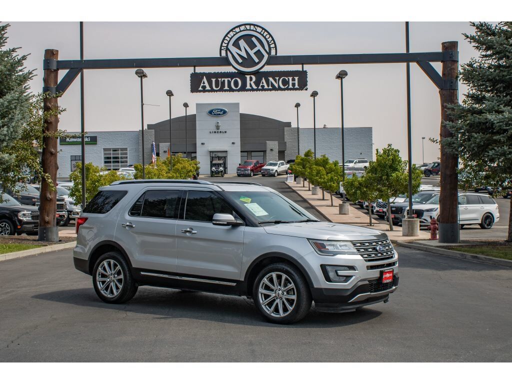 2017 FORD Explorer