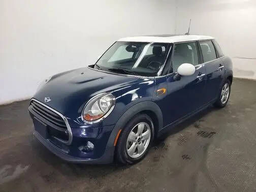 2017 MINI Cooper