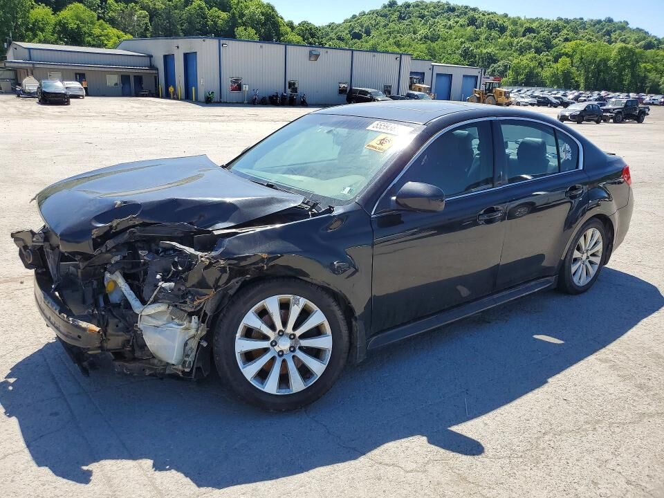 2010 SUBARU Legacy