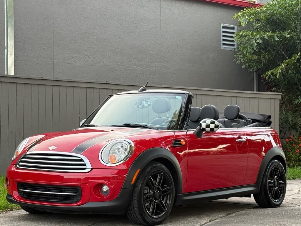 2013 MINI Cooper Convertible