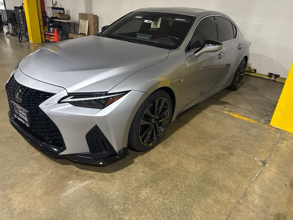 2023 LEXUS IS