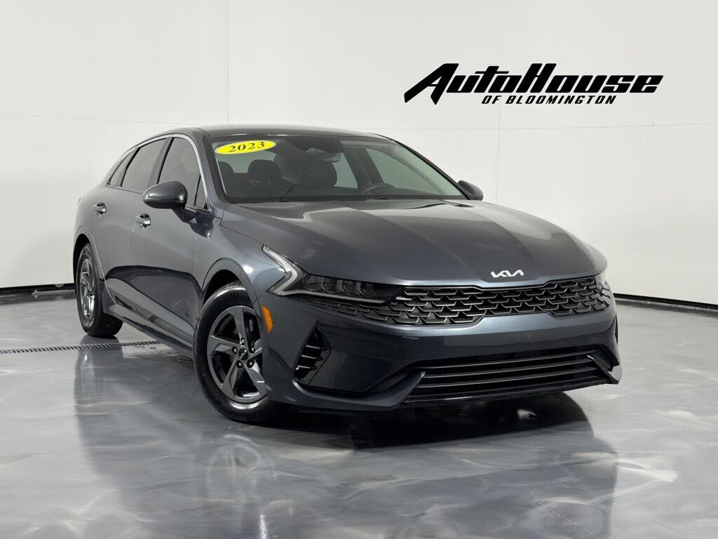 2023 KIA K5