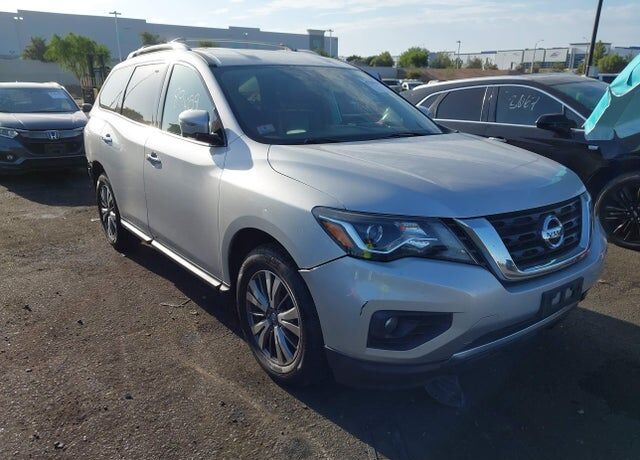 2018 NISSAN Pathfinder