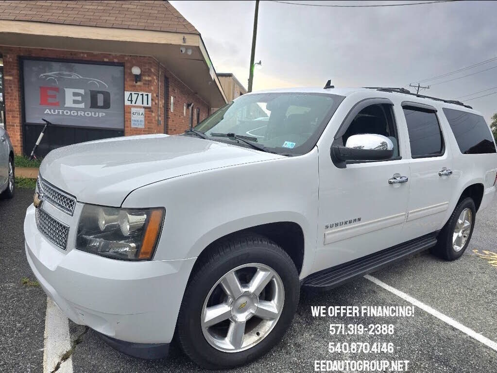 2011 CHEVROLET Suburban