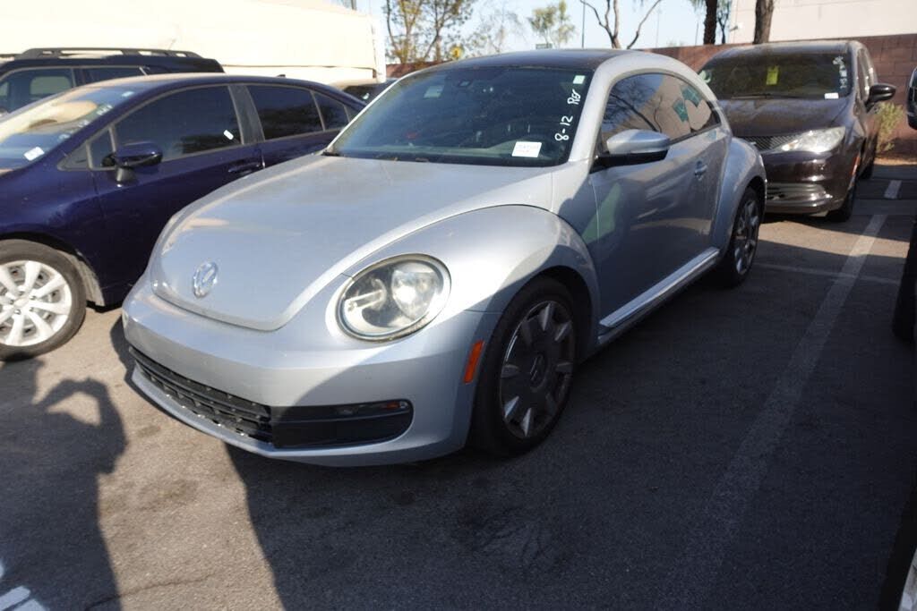 2016 VOLKSWAGEN Beetle