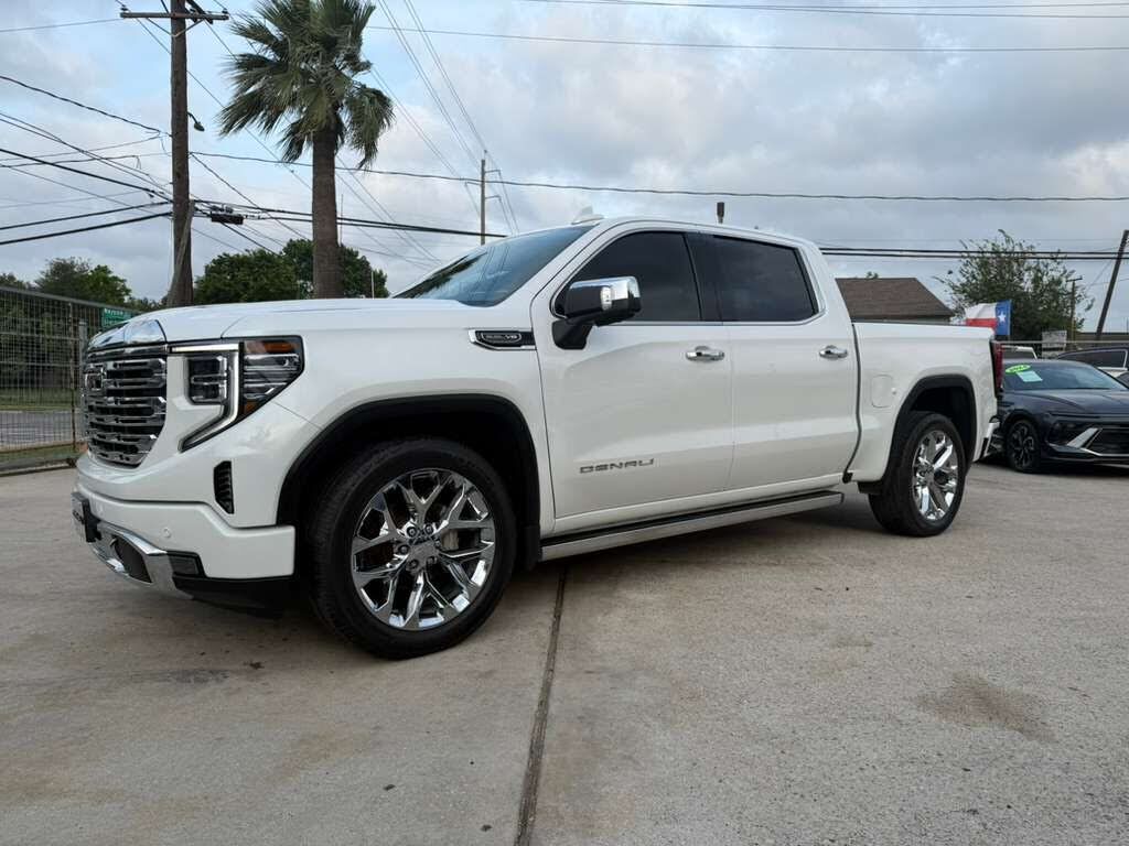 2023 GMC Sierra