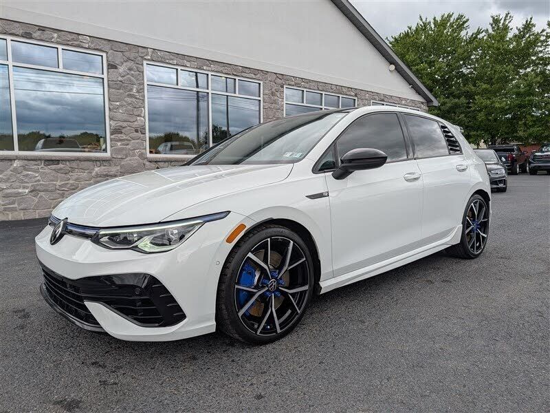 2022 VOLKSWAGEN Golf