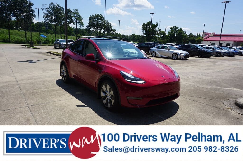 2022 TESLA Model Y