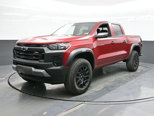 2025 CHEVROLET Colorado
