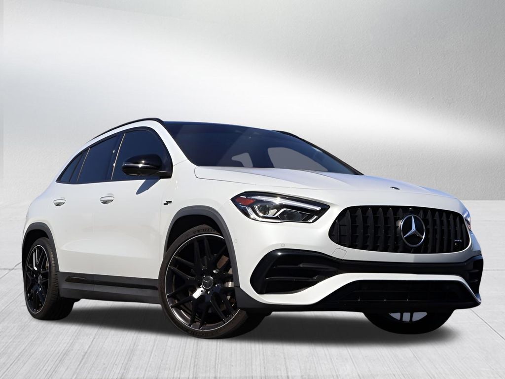 2022 MERCEDES-BENZ GLA-Class